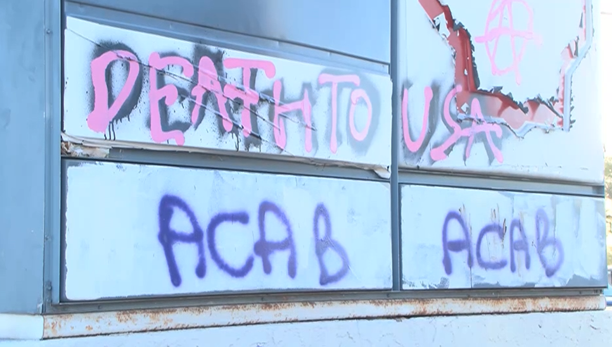 tucson-death-to-america-acab-graffiti.png