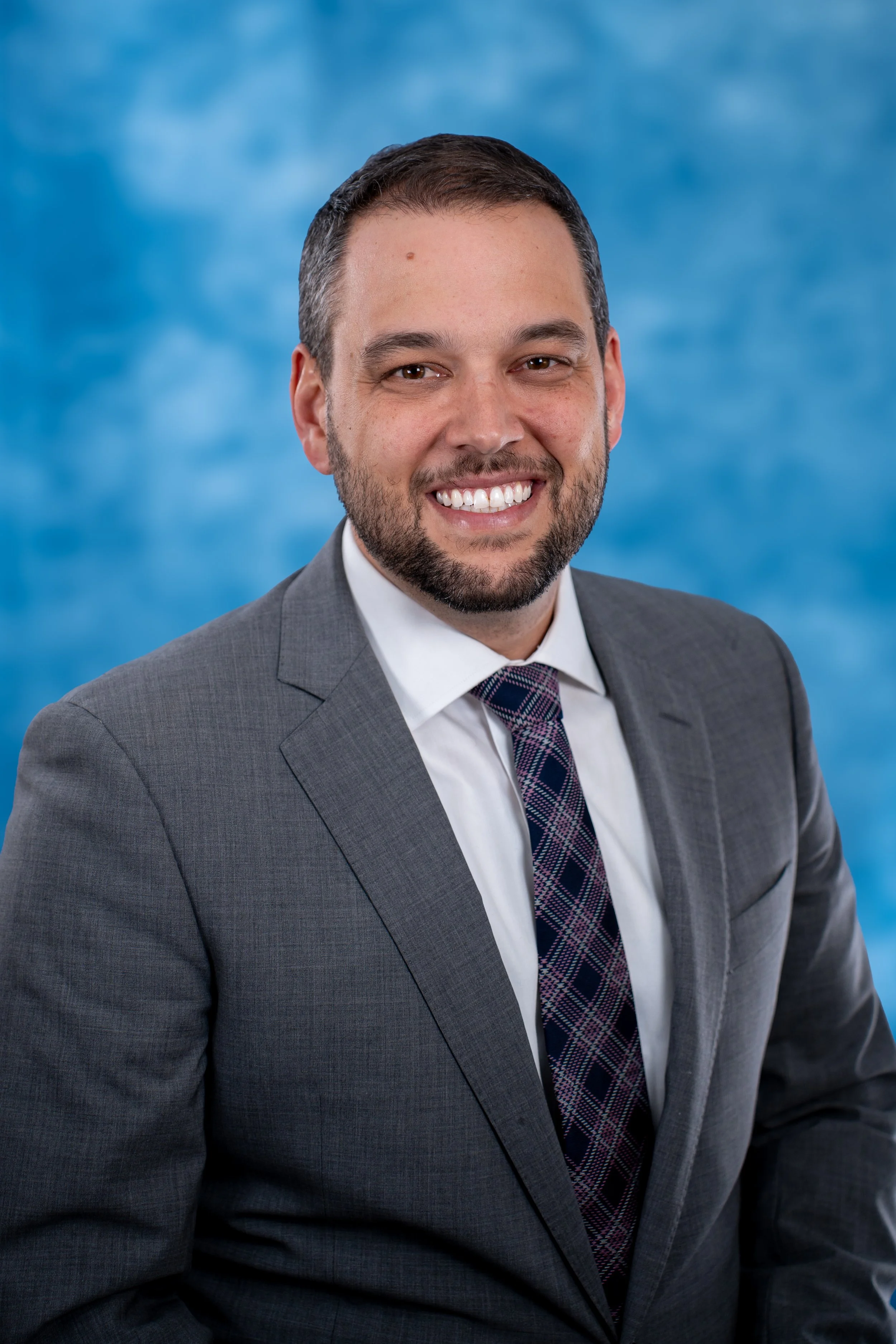 aaron-baer-headshot.webp
